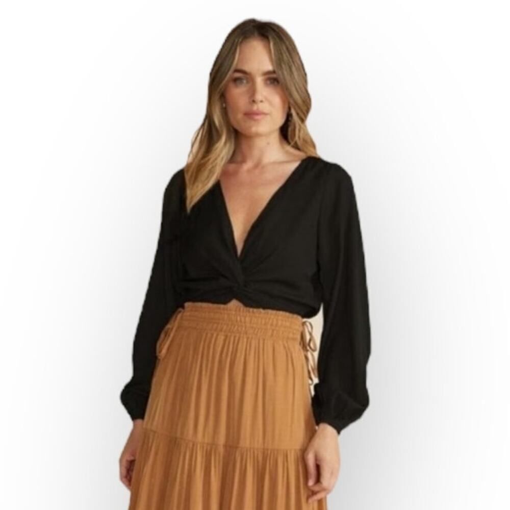 MinkPink‎ Harper Twist Blouse Women's Small Black Satin Long Sleeve V-Neck NWT
